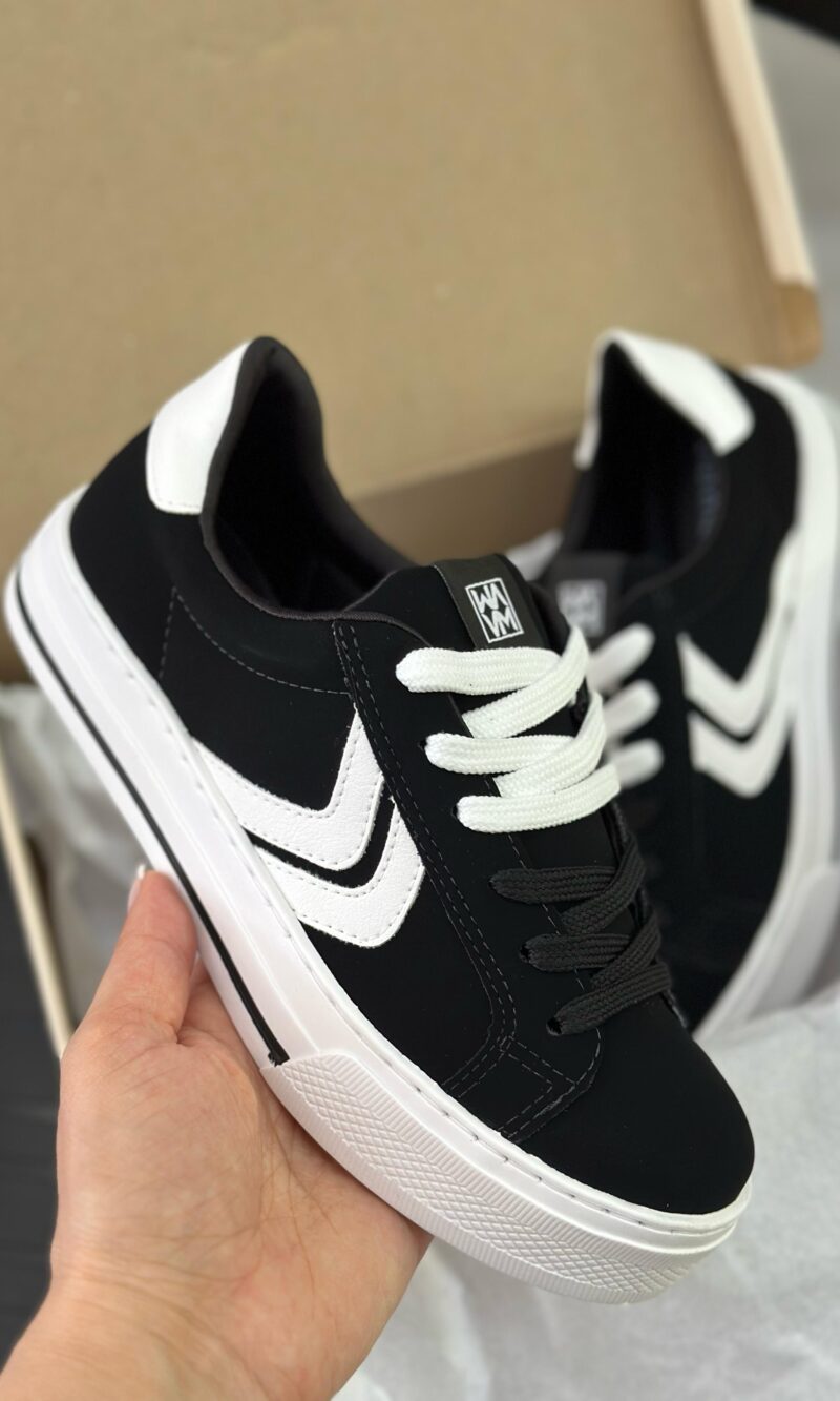 tênis via marte nobuck preto e branco