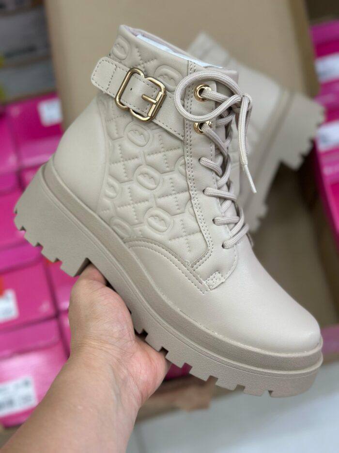 bota dakota cano curto bege bota dakota cano curto bege