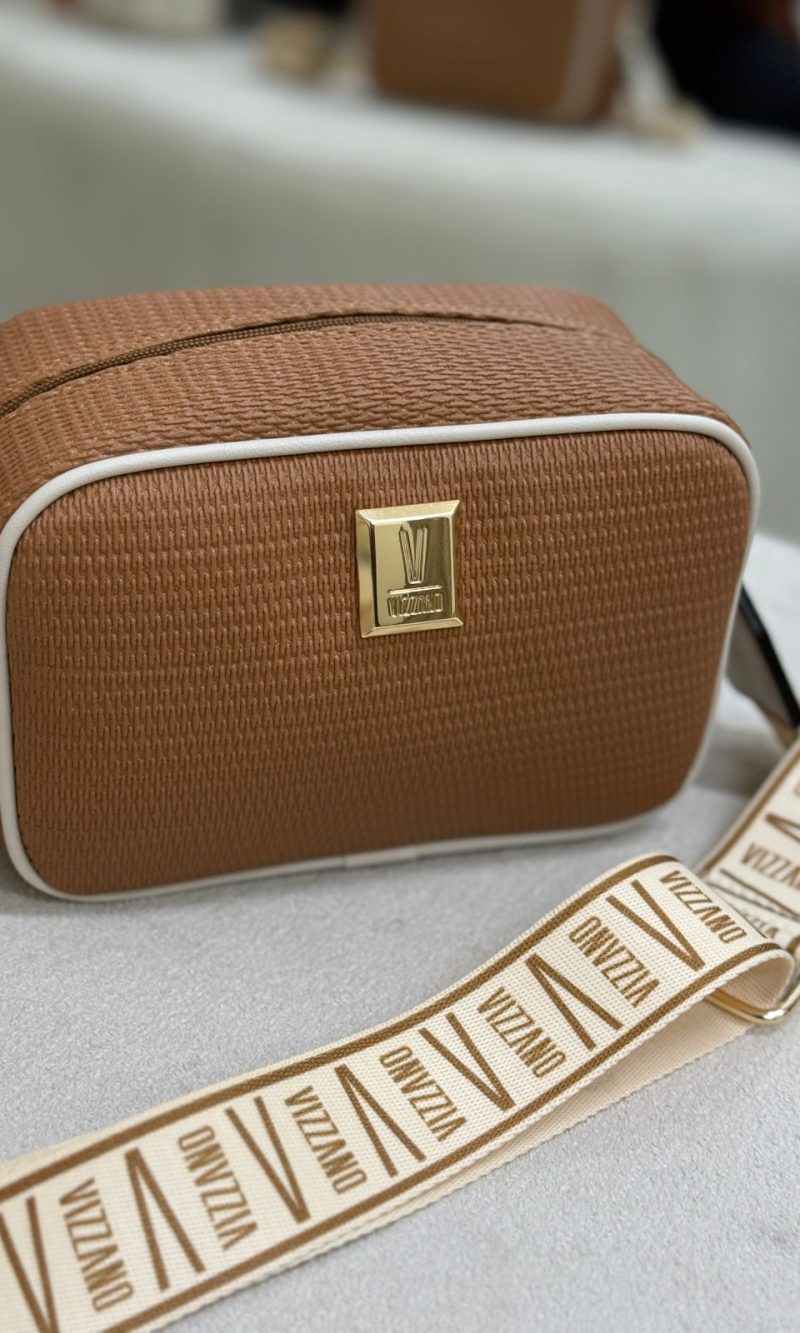 bolsa transversal vizzano caramelo bolsa transversal vizzano caramelo