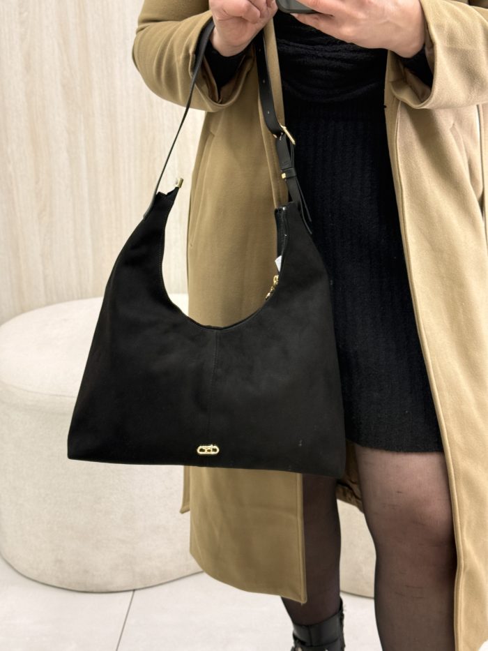 bolsa hobo beira rio preta em camurça bolsa hobo beira rio preta em camurça