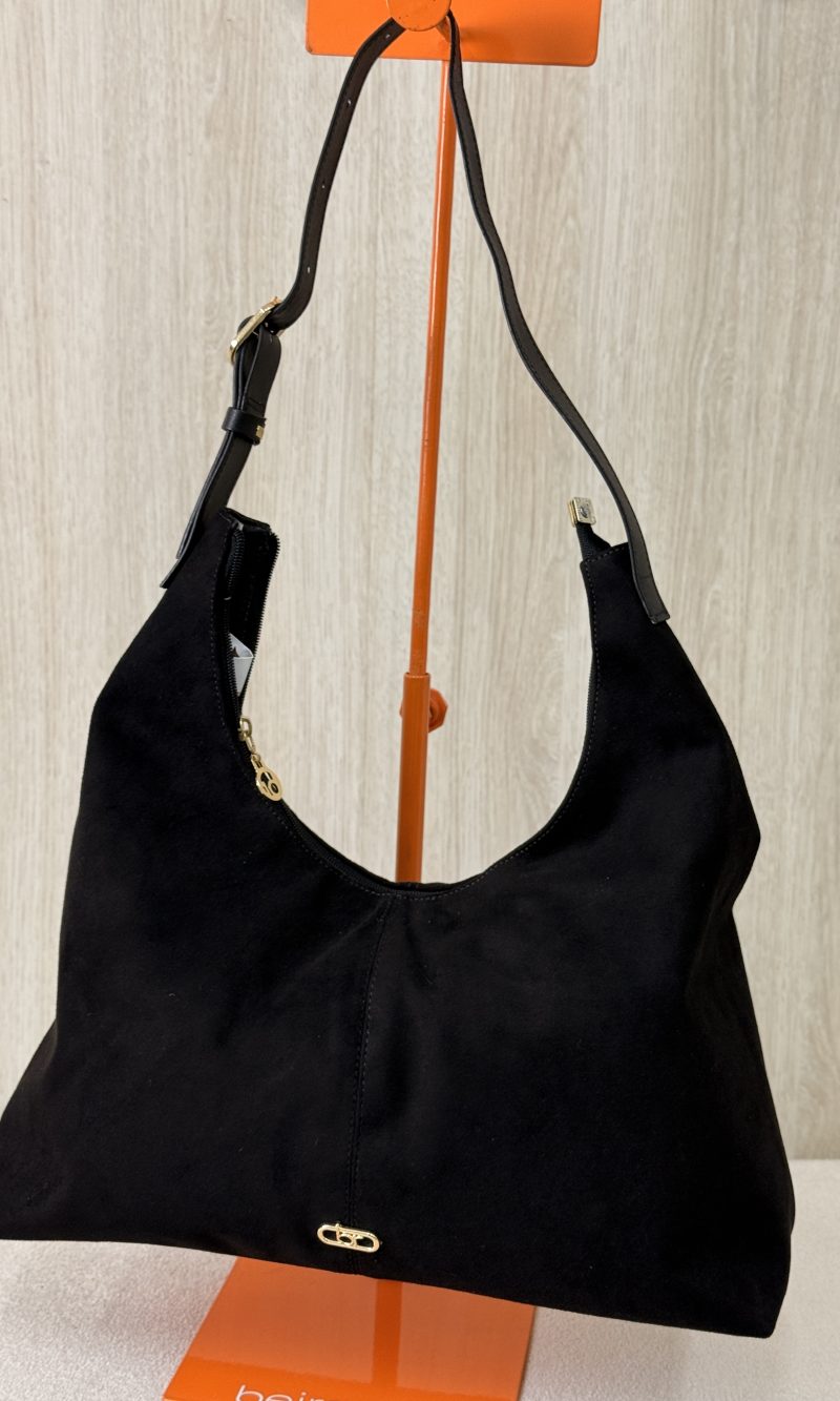 bolsa hobo beira rio preta em camurça bolsa hobo beira rio preta em camurça