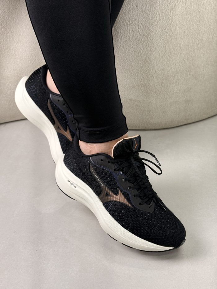 tênis mizuno feminino preto tênis mizuno feminino preto