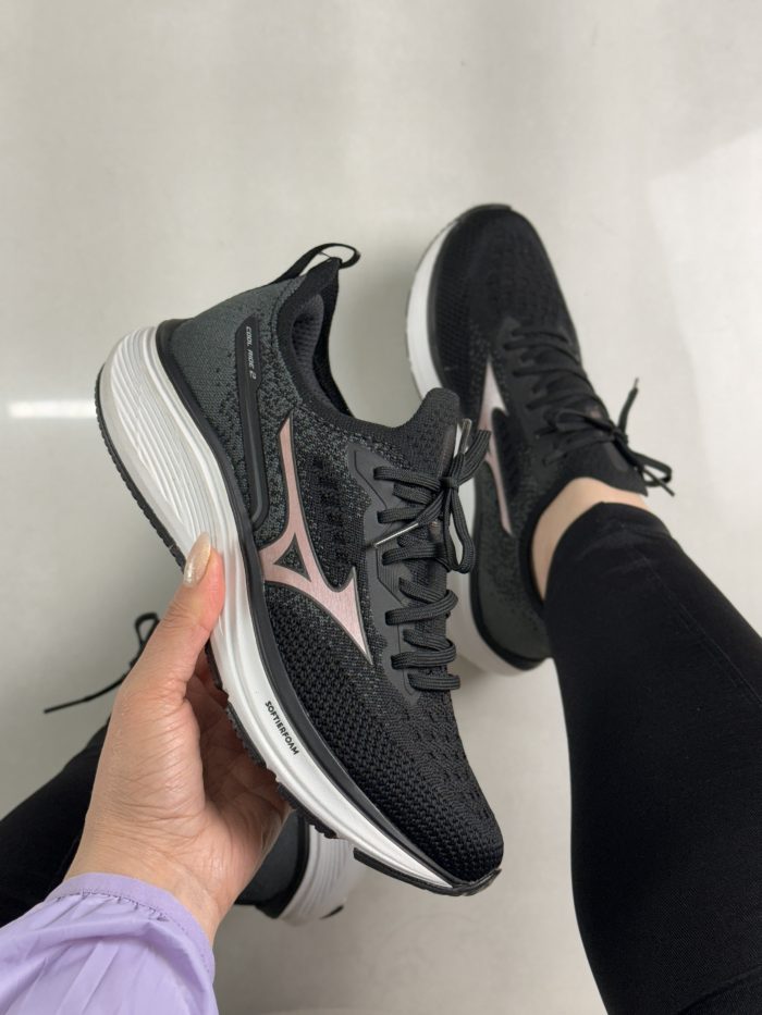 tênis mizuno feminino preto