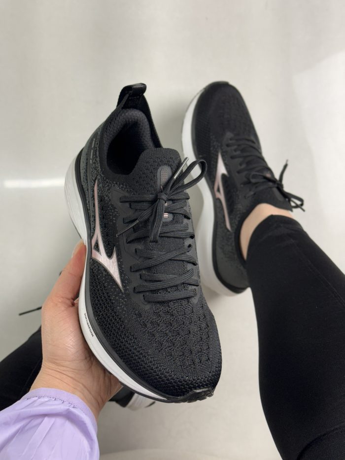 tênis mizuno feminino preto tênis mizuno feminino preto