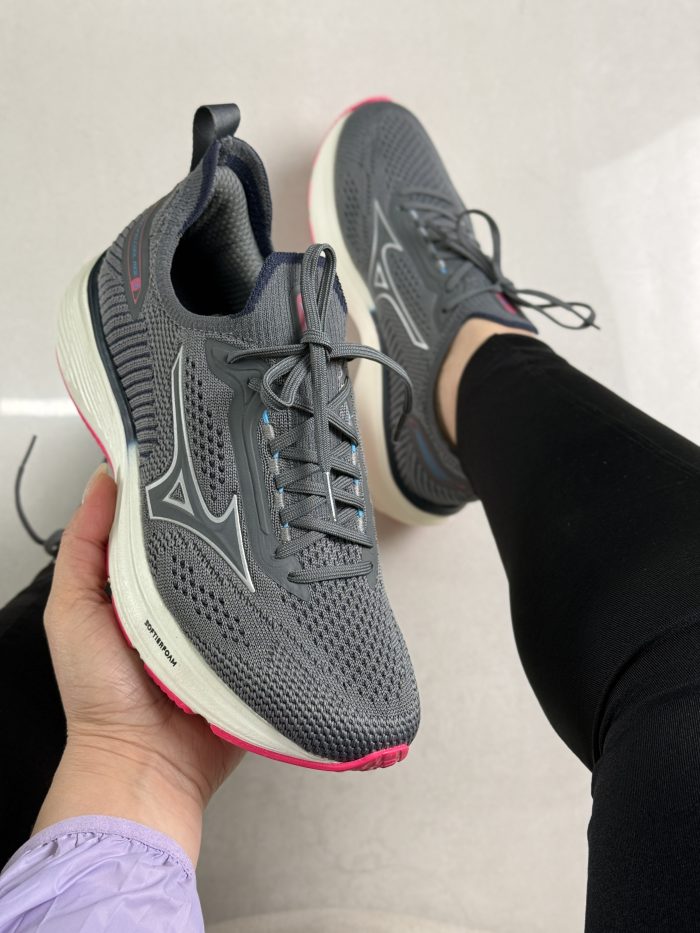 tênis mizuno feminino wave ideal ride 2 cinza tênis mizuno feminino wave ideal ride 2 cinza