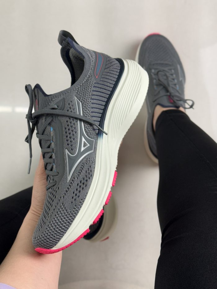 tênis mizuno feminino wave ideal ride 2 cinza tênis mizuno feminino wave ideal ride 2 cinza