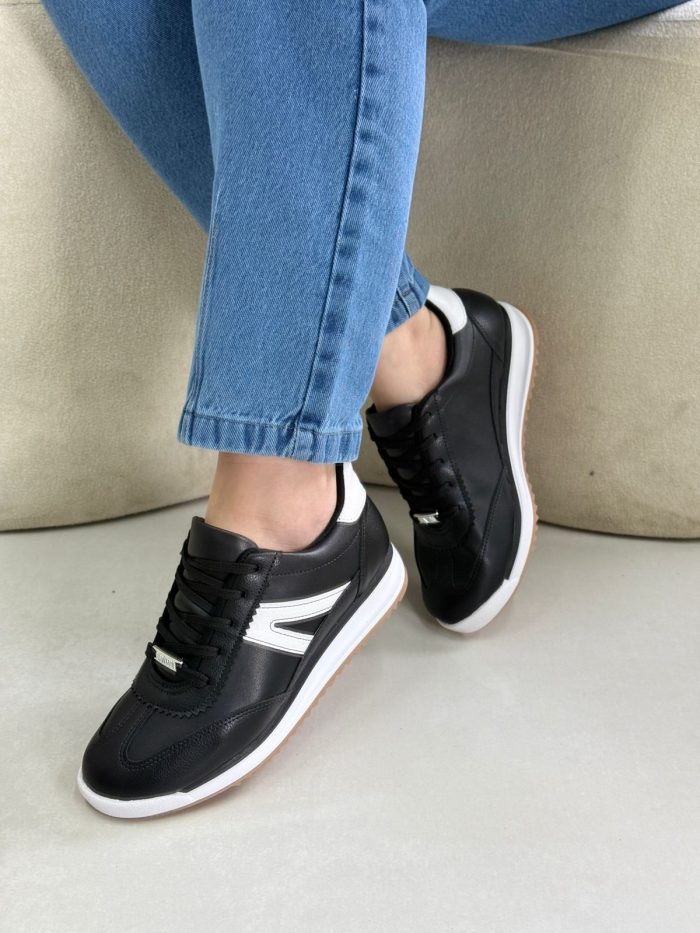 tênis vizzano preto com detalhe branco feminino tênis vizzano preto com detalhe branco feminino