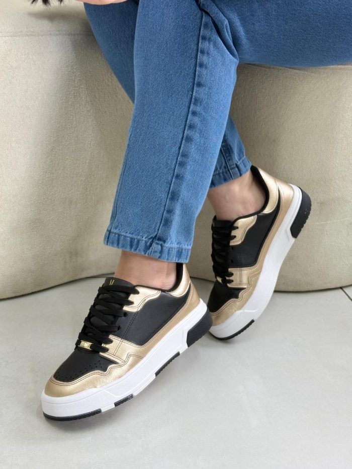 tênis vizzano preto com detalhes dourados feminino tênis vizzano preto com detalhes dourados feminino