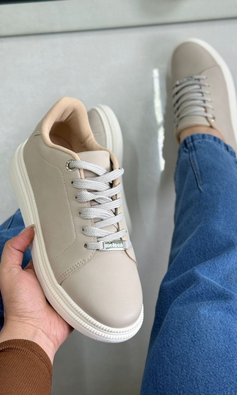 tênis moleca bege casual feminino