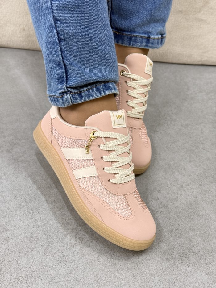 tênis via marte rosa com detalhes em tela e solado bege tênis via marte rosa com detalhes em tela e solado bege