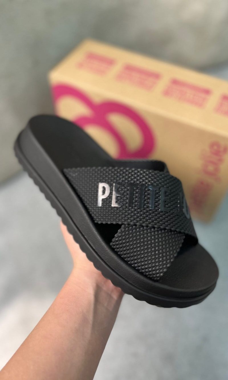 título: rasteira petite jolie x strap caramelo & palha