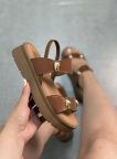 sandália mississipi caramelo com detalhes dourados