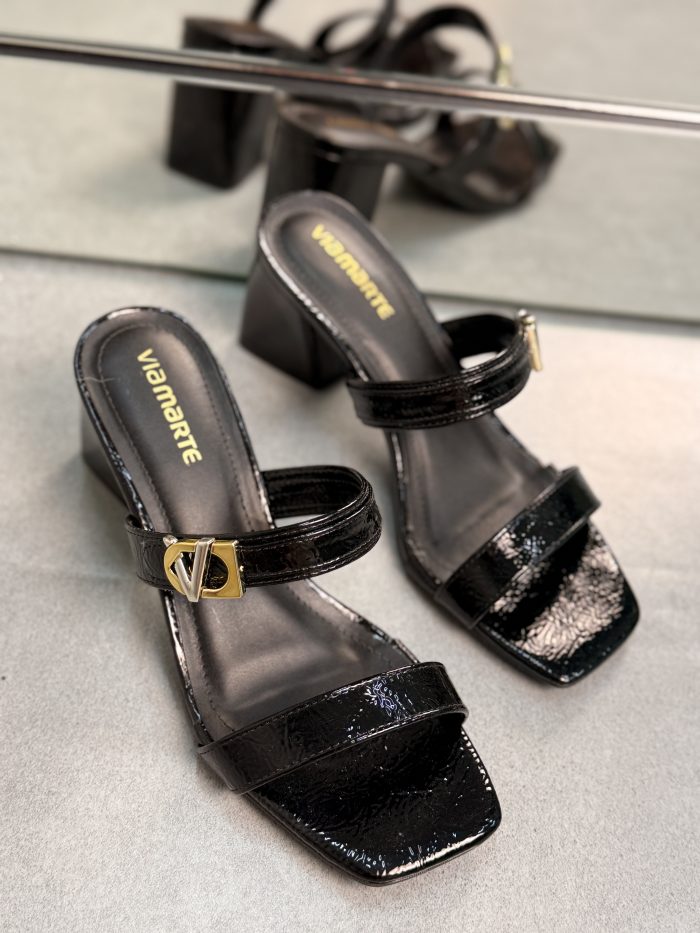 sandália via marte marrom com salto bloco sandália via marte marrom com salto bloco