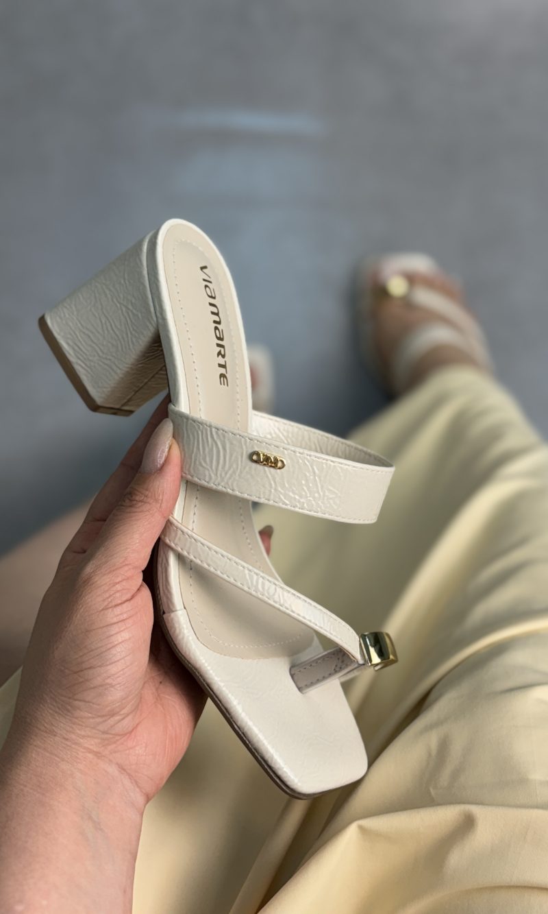 sandália via marte marrom com salto bloco sandália via marte marrom com salto bloco