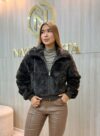 jaqueta teddy feminina off white peluciada com zíper