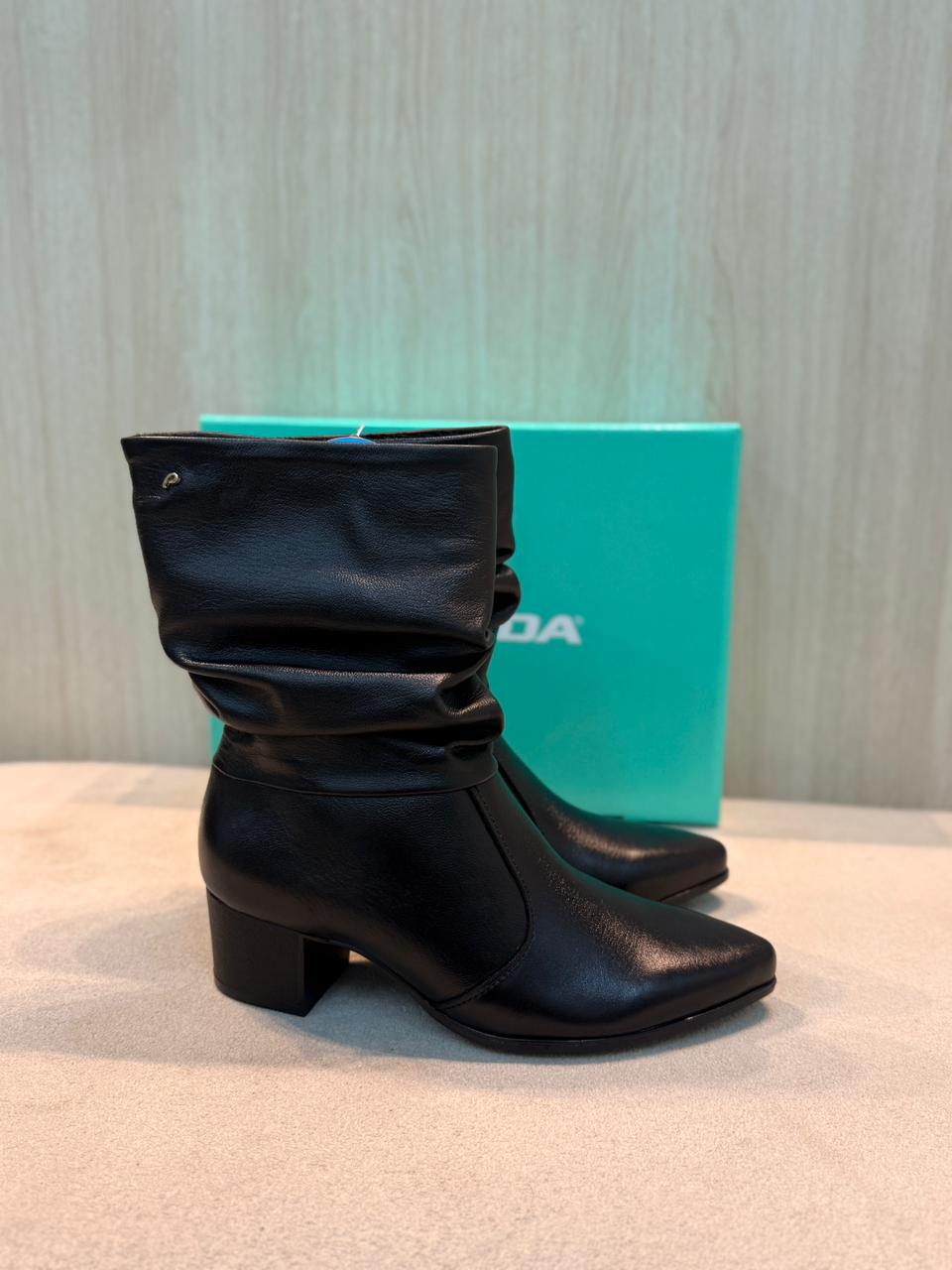 bota pegada feminina preta cano curto conforto premium