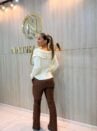 blusa modal gola ampla com zíper bordô