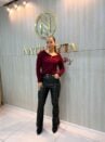 blusa modal gola ampla com zíper bordô